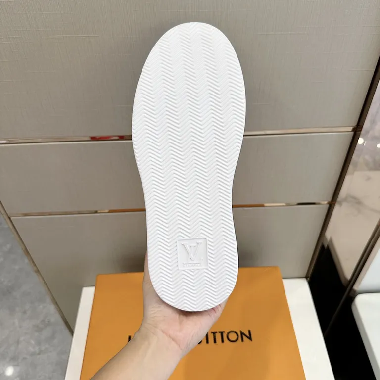 Louis Vuitton Shoe 